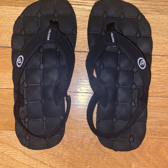 Little Boys Volcom Sandal size 13 - Picture 4 of 4